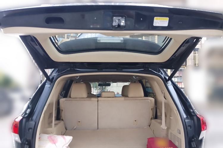 Used Toyota Highlander 2018 2.0T Four-Wheel Drive Elite Edition 7 Seats China V Standard Trunk
