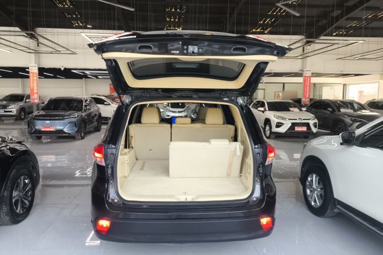 Used Toyota Highlander 2018 2.0T Four-Wheel Drive Elite Edition 7 Seats China VI Standard Trunk