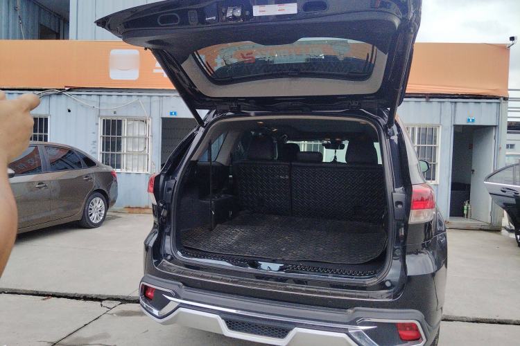 Used Toyota Highlander 2018 2.0T Four-Wheel Drive Prestige Version 7 Seats China VI Standard Trunk