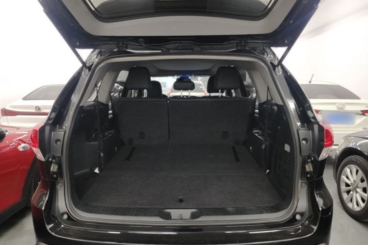 Used Toyota Highlander 2018 2.0T Four-Wheel Drive Luxury Version 7 Seats China VI Standard Trunk
