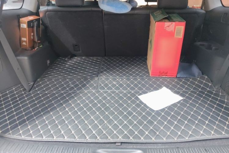 Used Toyota Highlander 2018 2.0T Four-Wheel Drive Supreme Edition 7-Seater China VI Trunk