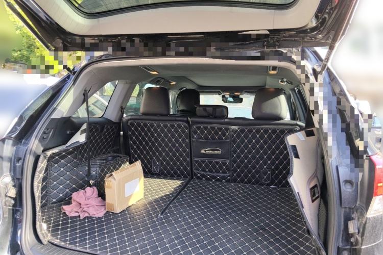Used Toyota Highlander 2018 2.0T Four-Wheel Drive Luxury Version 7 Seats China VI Standard Trunk