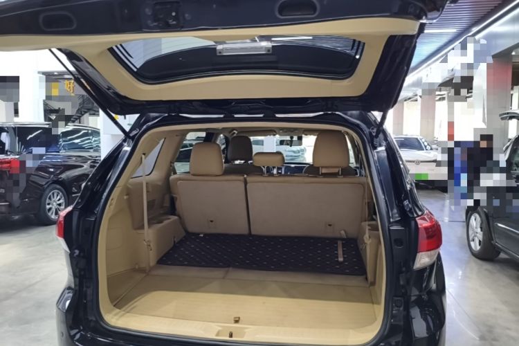 Used Toyota Highlander 2018 2.0T Four-Wheel Drive Elite Edition 7 Seats China VI Standard Trunk