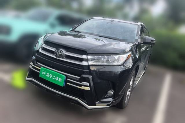 Used Toyota Highlander 2018 2.0T Two-Wheel-Drive Luxury Edition 7 Seats Emission Standard China V