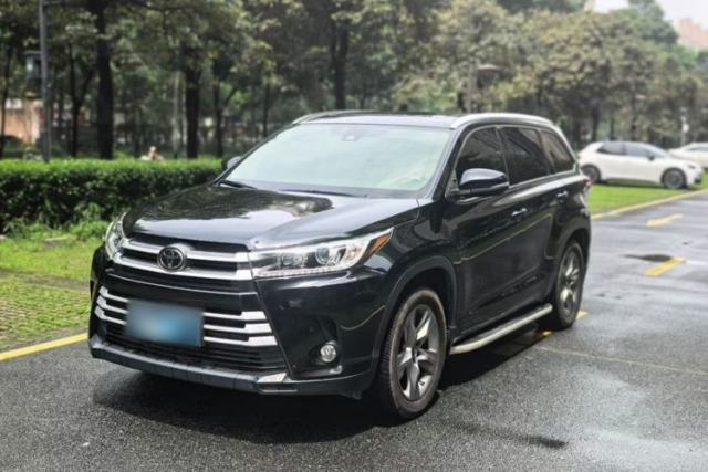 Used Toyota Highlander 2018 2.0T Four-Wheel Drive Luxury Version 7 Seats China VI Standard