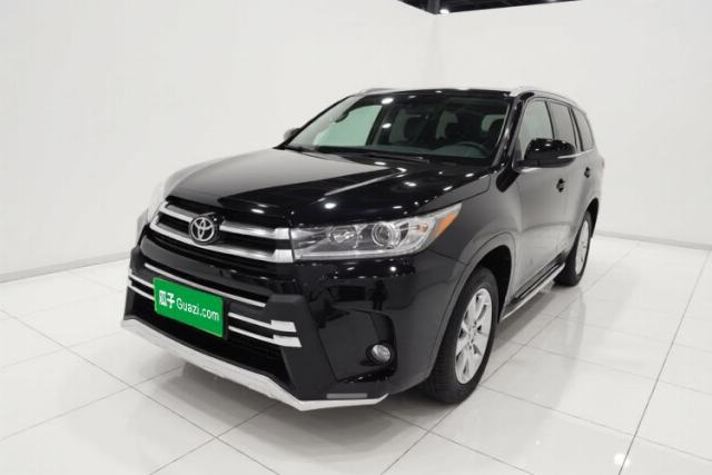 Toyota Highlander 2018 2.0T Four-Wheel Drive Luxury Version 7 Seats China VI Standard usado