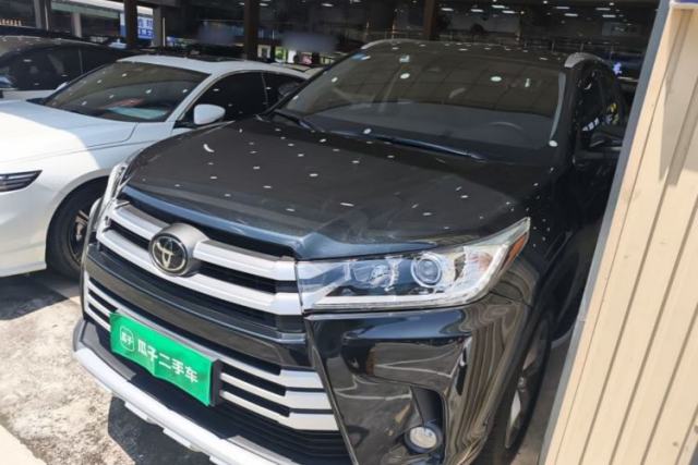 Ojetý Toyota Highlander 2018 2.0T Four-Wheel Drive Luxury Edition 7 Seats China V Emission Standard
