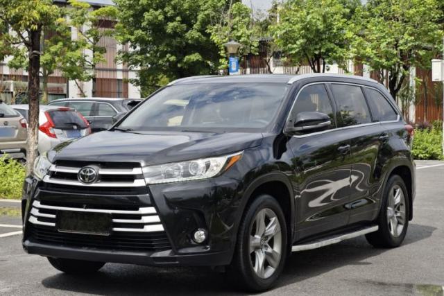 Used Toyota Highlander 2018 2.0T Two-Wheel Drive Luxury Edition 7 Seats China VI Standard