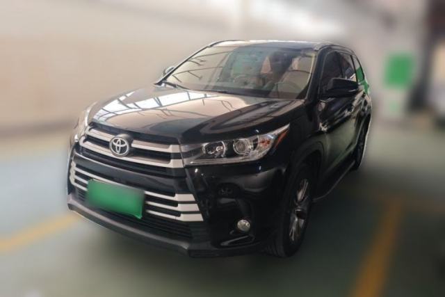 Used Toyota Highlander 2018 2.0T Two-Wheel Drive Elite Edition 7 Seats Emission Standard China V