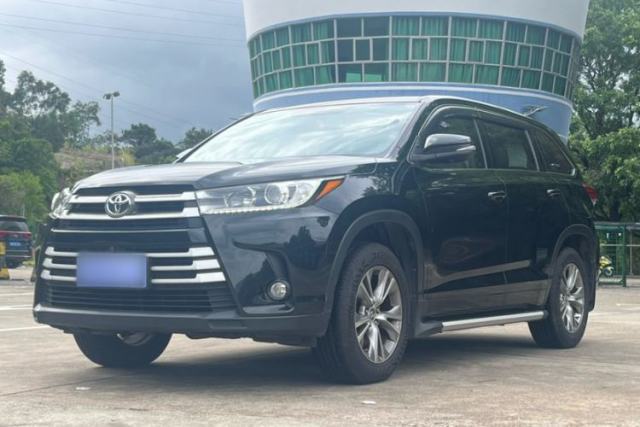 Used Toyota Highlander 2018 2.0T Two-Wheel Drive Elite Edition 7 Seats China VI Standard