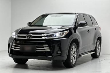 Used Toyota Highlander 2018 2.0T Two-Wheel Drive Elite Version 5 Seats China VI Standard