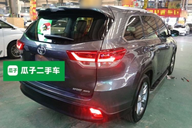 Used Toyota Highlander 2018 2.0T Four-Wheel Drive Luxury Edition 7 Seats China V Emission Standard Exterior 5
