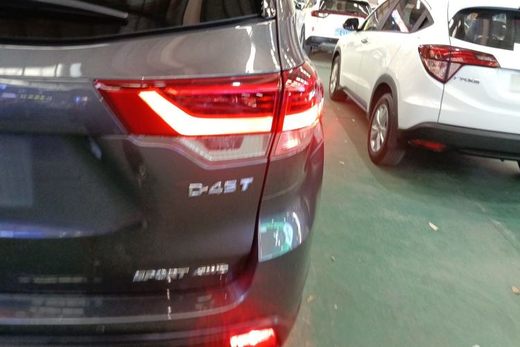Used Toyota Highlander 2018 2.0T Four-Wheel Drive Luxury Edition 7 Seats China V Emission Standard Exterior 6
