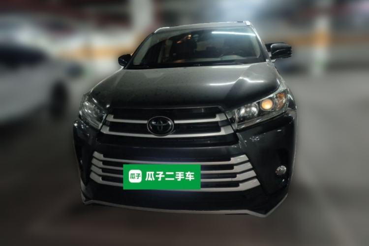 Used Toyota Highlander 2018 2.0T Four-Wheel Drive Luxury Version 7 Seats China VI Standard Front