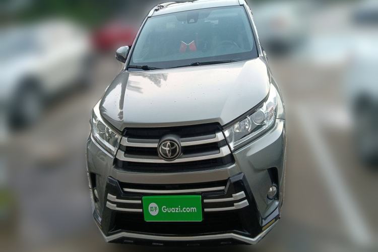 Used Toyota Highlander 2018 2.0T Four-Wheel Drive Luxury Version 7 Seats China VI Standard Front