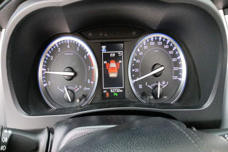 Used Toyota Highlander 2018 2.0T Four-Wheel Drive Luxury Version 7 Seats China VI Standard Instrument Cluster