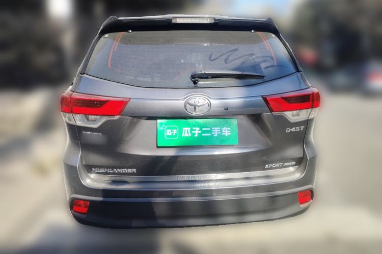 Used Toyota Highlander 2018 2.0T Four-Wheel Drive Prestige Version 7 Seats China V Emission Standard Rear
