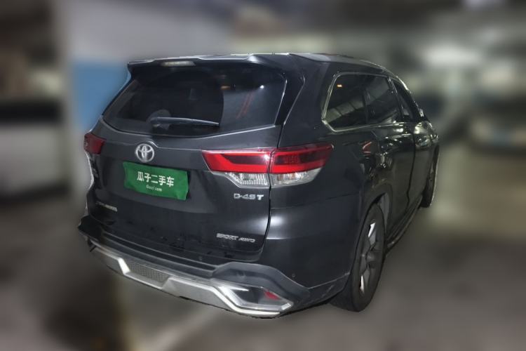 Used Toyota Highlander 2018 2.0T Four-Wheel Drive Luxury Edition 7 Seats China V Emission Standard Rear Right 45 Deg