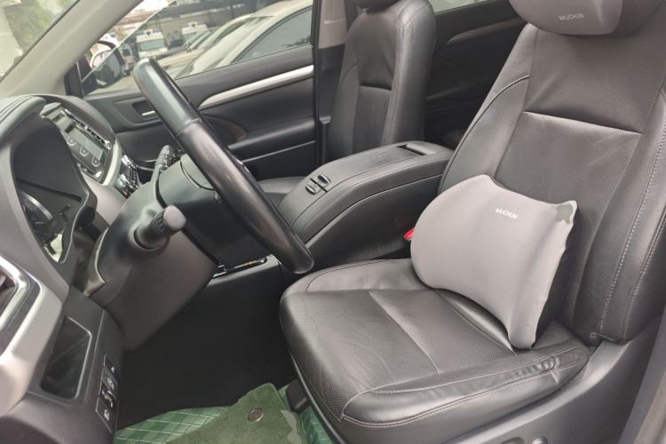 Used Toyota Highlander 2018 2.0T Four-Wheel Drive Luxury Edition 7 Seats China V Emission Standard Left Front Seat