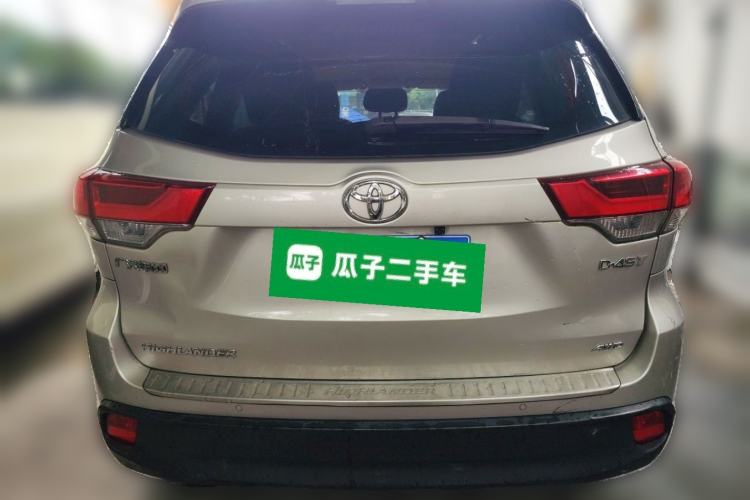 Used Toyota Highlander 2018 2.0T Four-Wheel Drive Elite Edition 7 Seats China VI Standard Rear