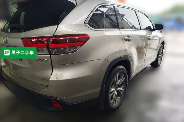 Used Toyota Highlander 2018 2.0T Four-Wheel Drive Elite Edition 7 Seats China VI Standard Rear Right 45 Deg