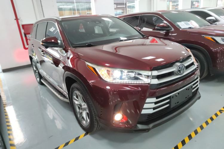Used Toyota Highlander 2018 2.0T Four-Wheel Drive Luxury Edition 7 Seats China V Emission Standard Exterior 2