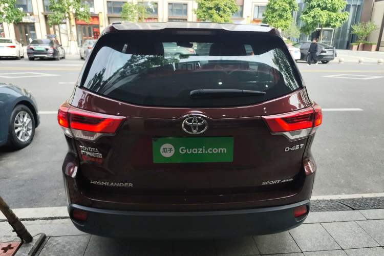 Used Toyota Highlander 2018 2.0T Four-Wheel Drive Luxury Edition 7 Seats China V Emission Standard Exterior 4
