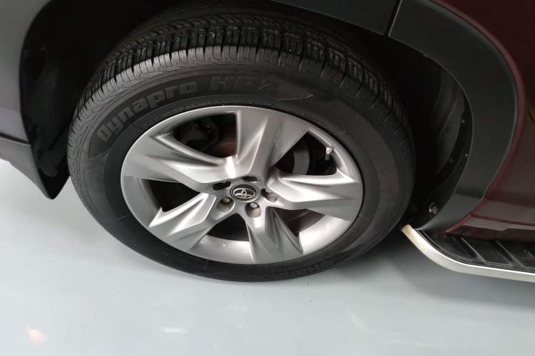 Used Toyota Highlander 2018 2.0T Four-Wheel Drive Luxury Edition 7 Seats China V Emission Standard Exterior 8