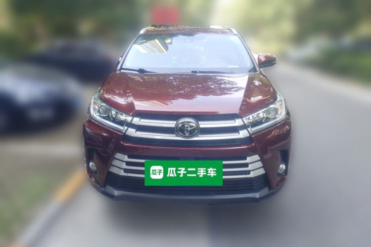Used Toyota Highlander 2018 2.0T Two-Wheel-Drive Luxury Edition 7 Seats Emission Standard China V Front