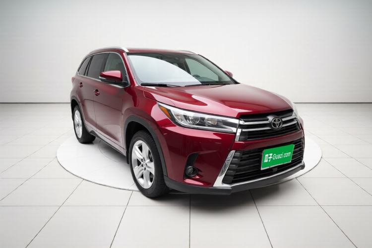 Used Toyota Highlander 2018 2.0T Four-Wheel Drive Prestige Version 7 Seats China V Emission Standard Front Right 45 Deg