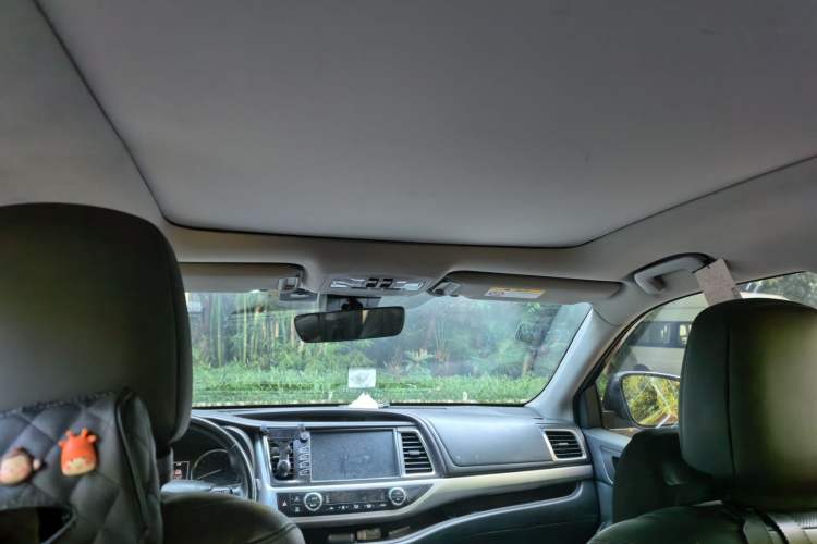 Used Toyota Highlander 2018 2.0T Four-Wheel Drive Luxury Edition 7 Seats China V Emission Standard Headliner