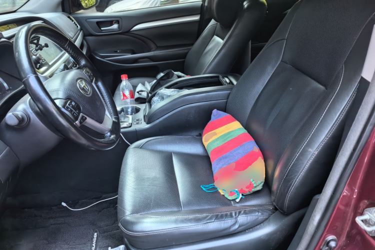 Used Toyota Highlander 2018 2.0T Four-Wheel Drive Luxury Edition 7 Seats China V Emission Standard Left Front Seat