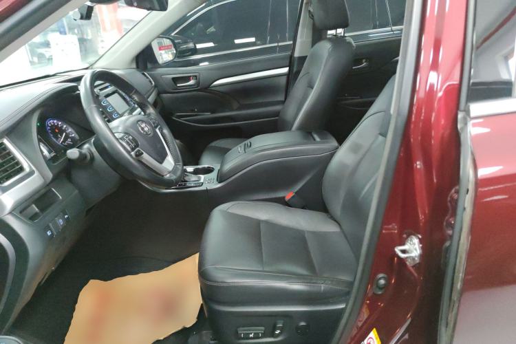 Used Toyota Highlander 2018 2.0T Four-Wheel Drive Luxury Edition 7 Seats China V Emission Standard Left Front Seat