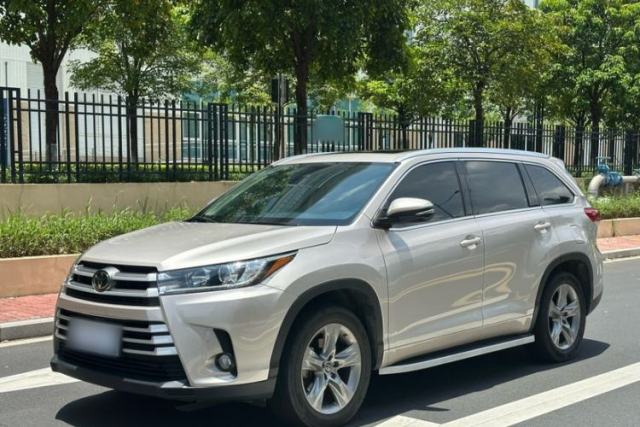 Used Toyota Highlander 2018 2.0T Four-Wheel Drive Luxury Version 7 Seats China VI Standard