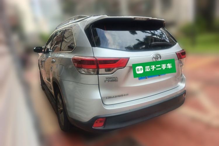 Used Toyota Highlander 2018 2.0T Two-Wheel Drive Elite Edition 5 Seats Emission Standard China V Exterior 3