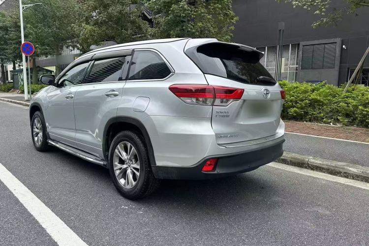 Used Toyota Highlander 2018 2.0T Two-Wheel Drive Elite Version 5 Seats China VI Standard Exterior 9