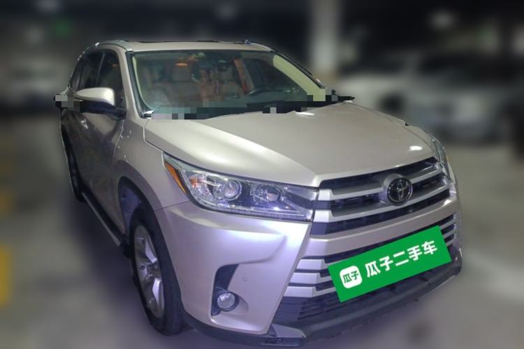 Used Toyota Highlander 2018 2.0T Four-Wheel Drive Luxury Version 7 Seats China VI Standard Front Right 45 Deg
