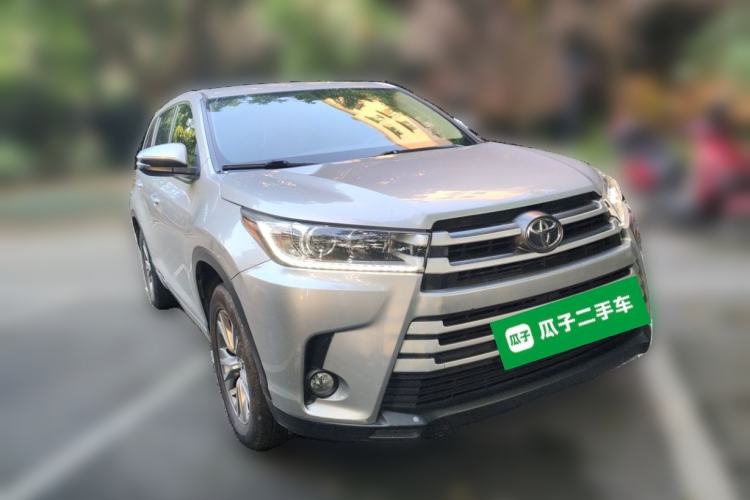 Used Toyota Highlander 2018 2.0T Two-Wheel Drive Elite Edition 7 Seats Emission Standard China V Front Right 45 Deg