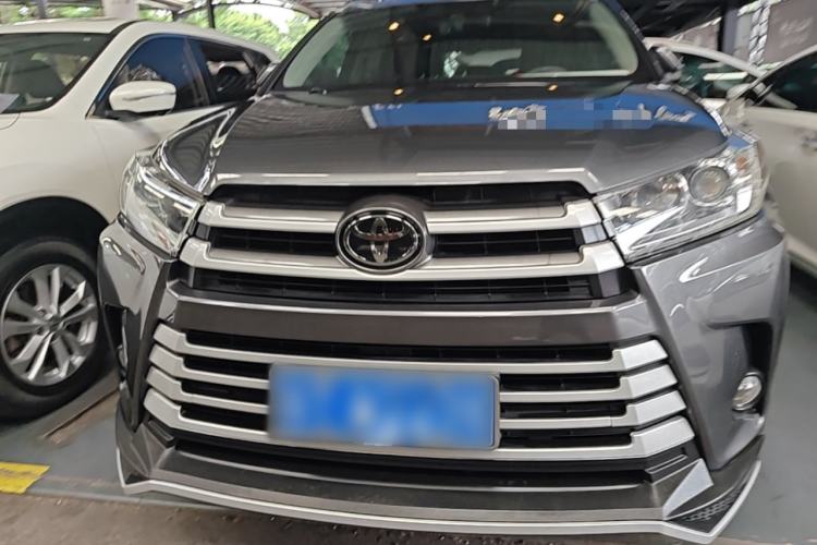 Used Toyota Highlander 2018 2.0T Four-Wheel Drive Luxury Version 7 Seats China VI Standard Front