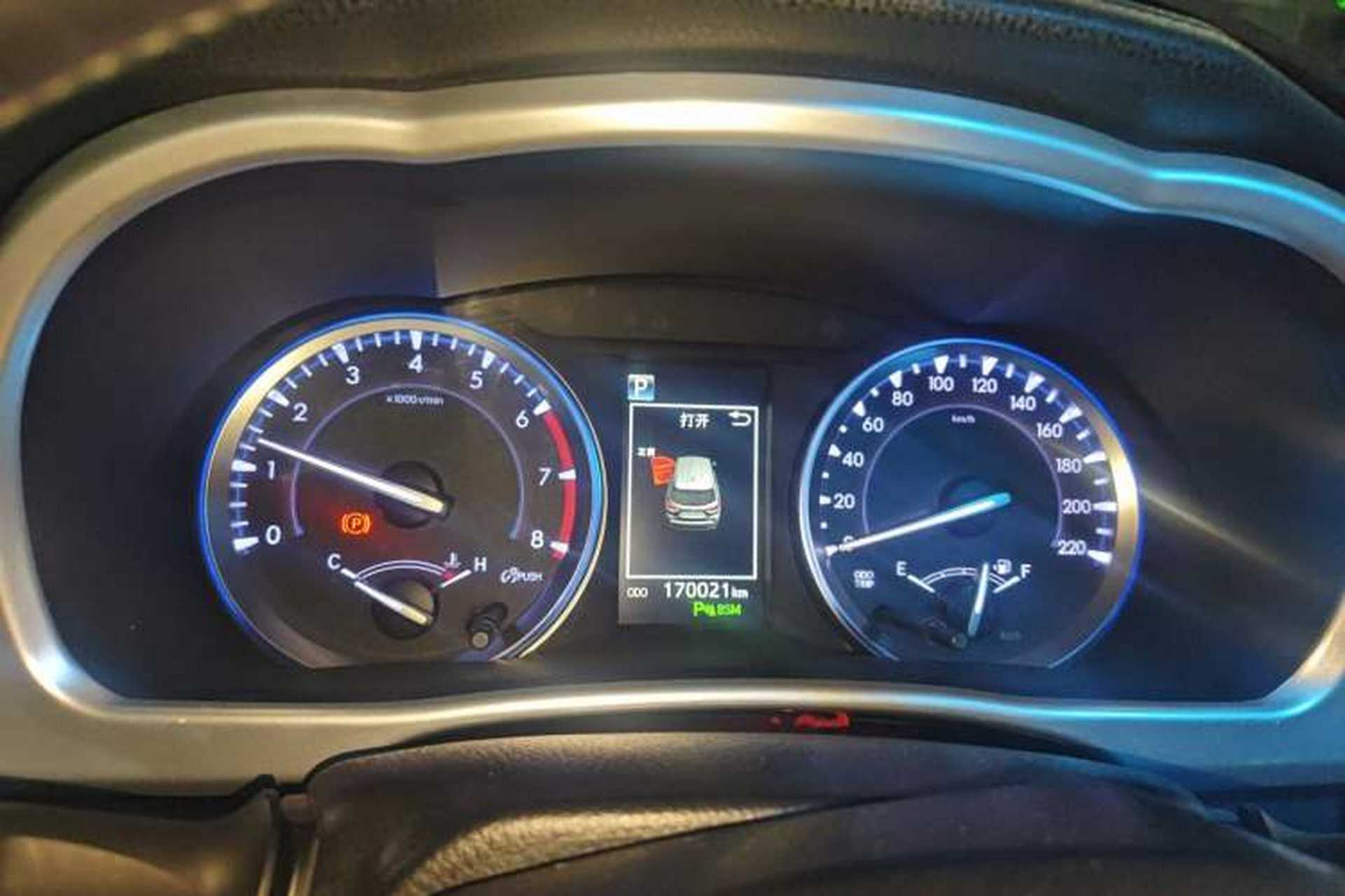 Used Toyota Highlander 2018 2.0T Four-Wheel Drive Ultimate Edition 7-Seater Emission Standard China V Instrument Cluster