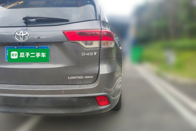 Used Toyota Highlander 2018 2.0T Four-Wheel Drive Supreme Edition 7-Seater China VI Rear Right 45 Deg