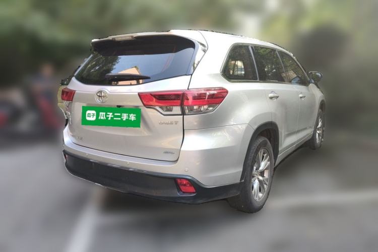 Used Toyota Highlander 2018 2.0T Two-Wheel Drive Elite Edition 7 Seats Emission Standard China V Rear Right 45 Deg
