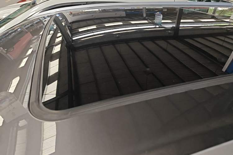 Used Toyota Highlander 2018 2.0T Four-Wheel Drive Luxury Version 7 Seats China VI Standard Roof