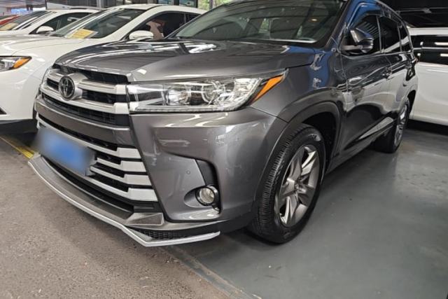 Used Toyota Highlander 2018 2.0T Four-Wheel Drive Luxury Version 7 Seats China VI Standard
