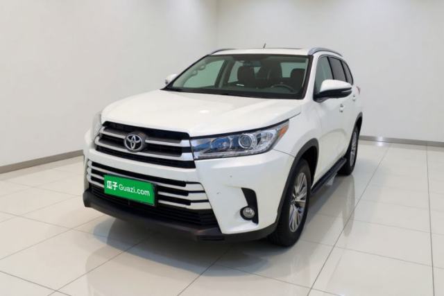 Toyota Highlander 2018 2.0T Two-Wheel Drive Elite Version 5 Seats China VI Standard usata