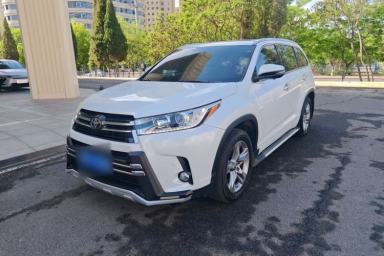 Used Toyota Highlander 2018 2.0T Four-Wheel Drive Prestige Version 7 Seats China VI Standard