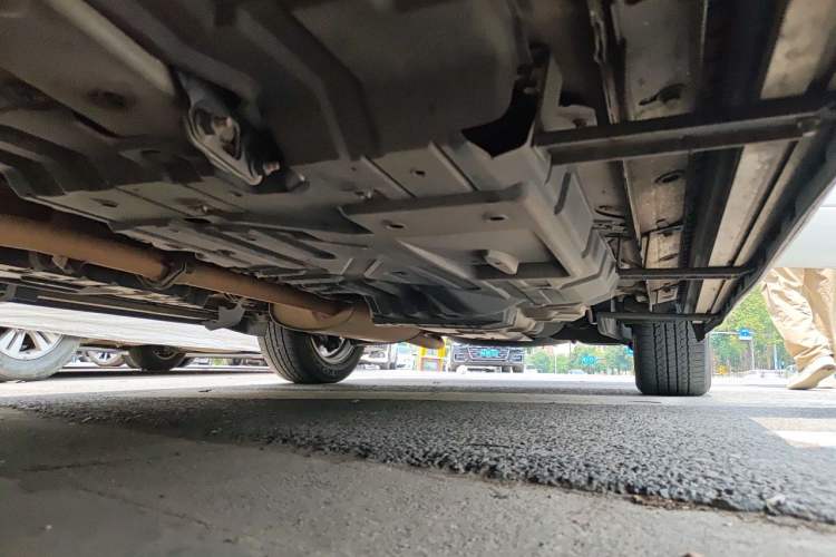 Used Toyota Highlander 2018 2.0T Four-Wheel Drive Supreme Edition 7-Seater China VI Chassis Front Left