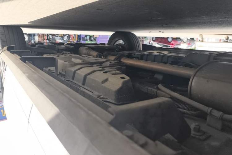 Used Toyota Highlander 2018 2.0T Four-Wheel Drive Luxury Version 7 Seats China VI Standard Chassis Rear Right