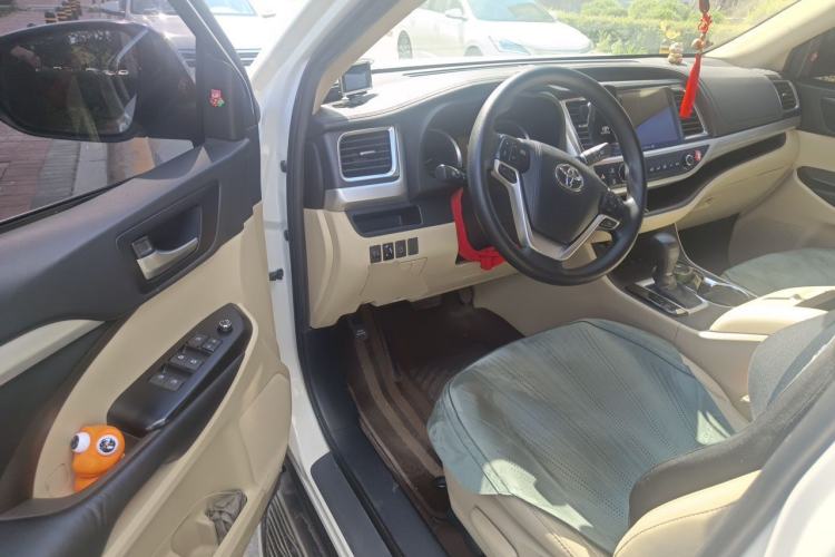 Used Toyota Highlander 2018 2.0T Four-Wheel Drive Elite Edition 7 Seats China VI Standard Driver Seat