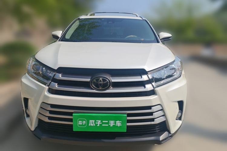 Used Toyota Highlander 2018 2.0T Four-Wheel Drive Luxury Edition 7 Seats China V Emission Standard Exterior 1